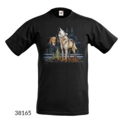 Wolf howling T-shirt