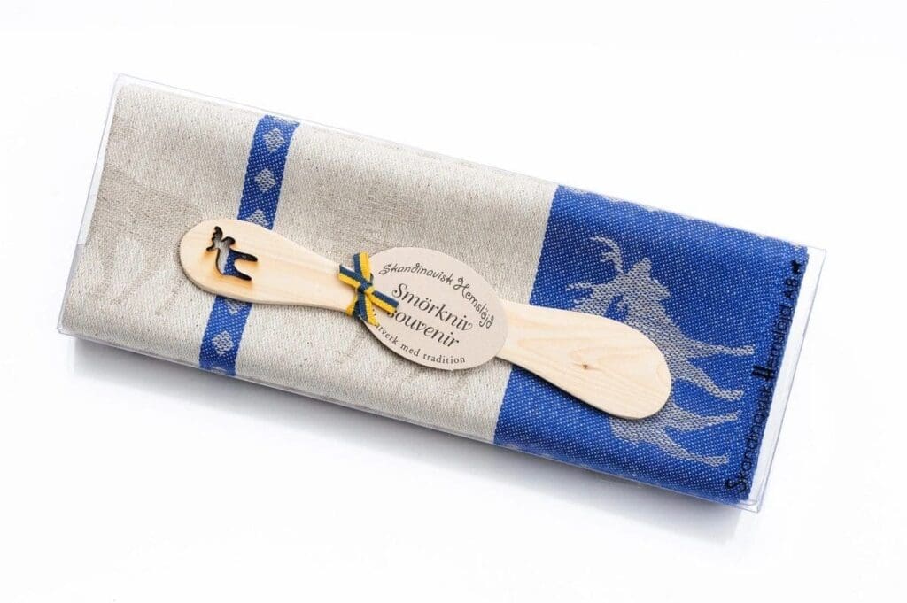 Gift set: Blue moose towel and butter knife