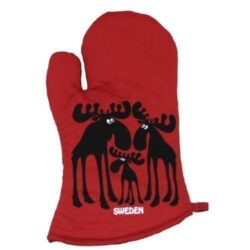 Two red moose oven gloves