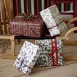 4 Sheets Recycled Gift Wrapping Paper: Christmas